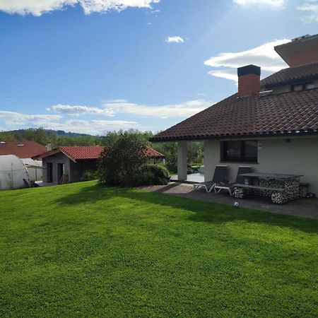 Urrumendi Mungia Buitenkant foto